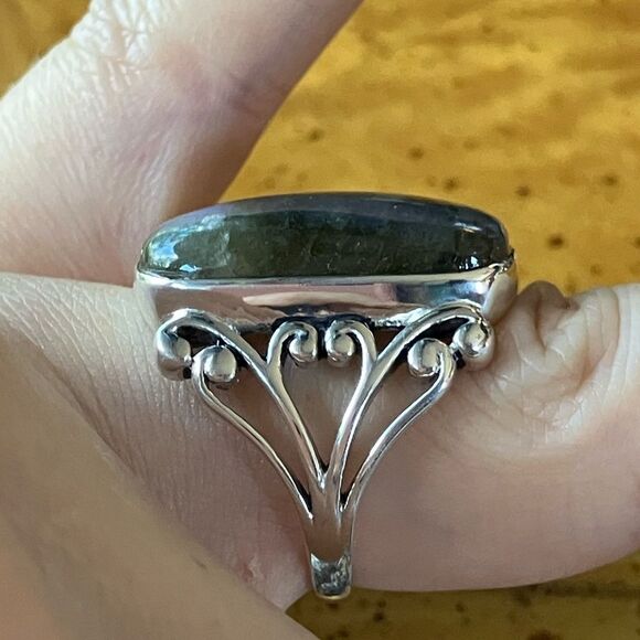 Natural Labradorite Sterling Silver Ring Size 7 - Picture 3 of 10
